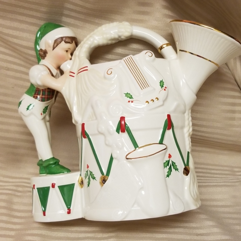 Lenox Vintage Pitcher